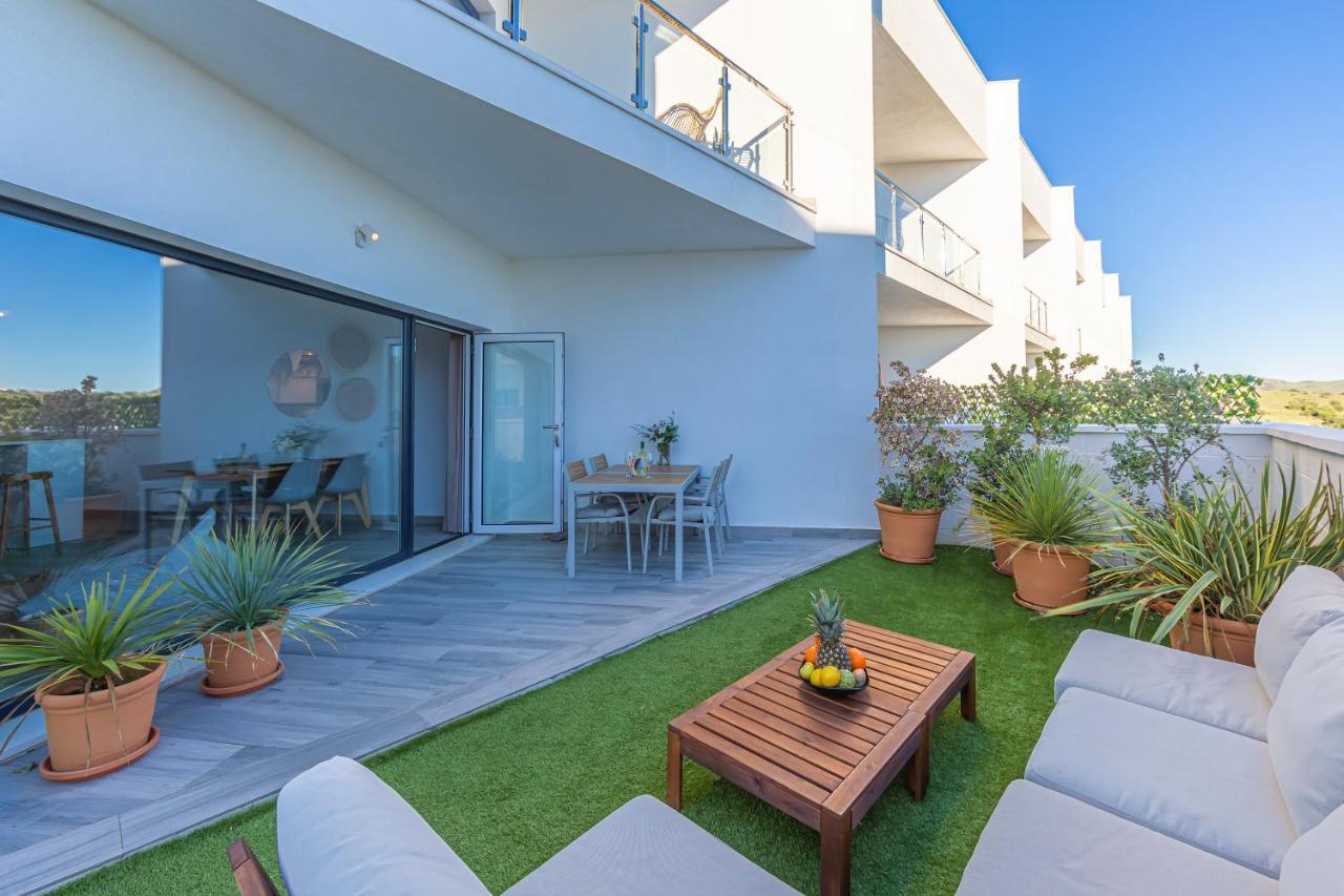 Apartmán Jardin, Piscina Y Fibra Optica - Simplytarifa Exteriér fotografie